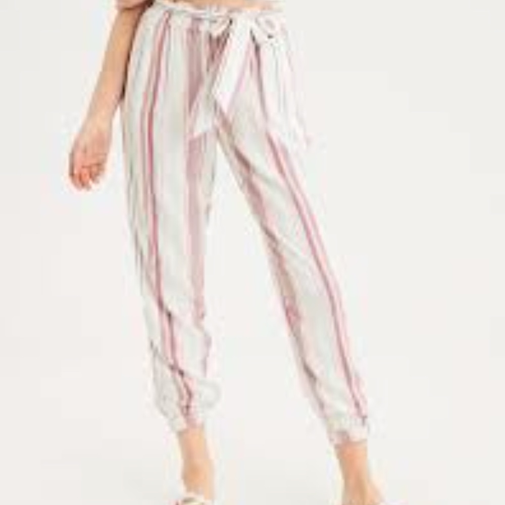 Pants with a belt